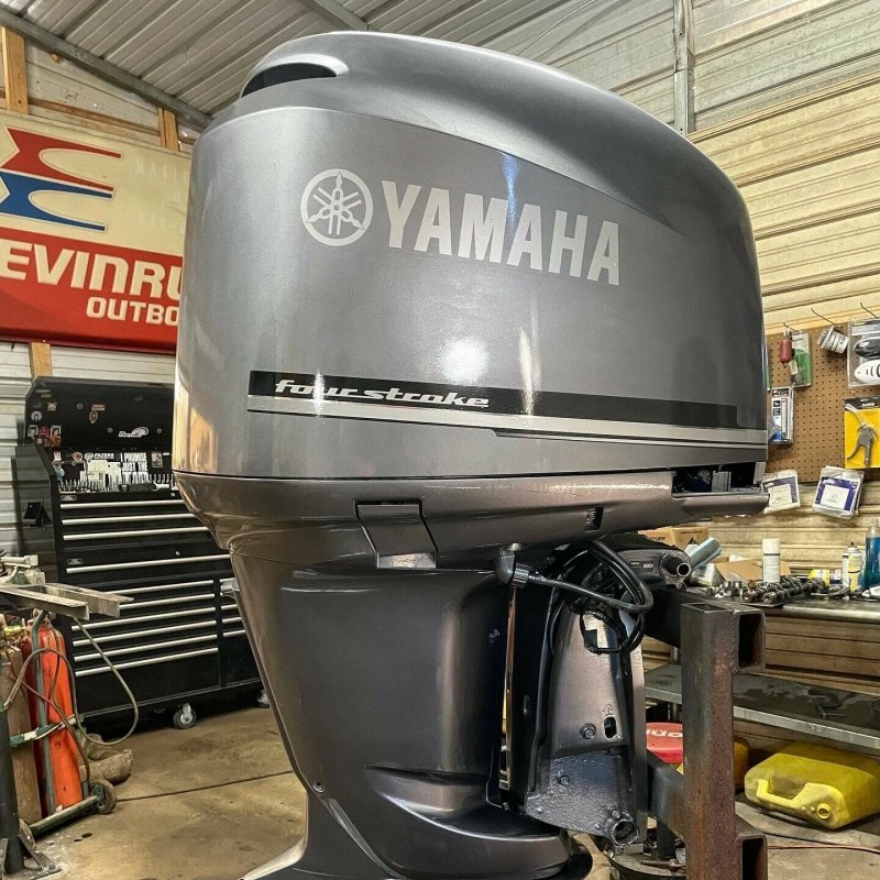 Yamaha outboard.jpg