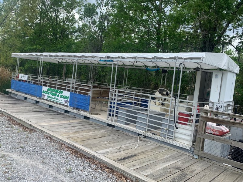 Pontoon Boat for Sale in Houma, Louisiana