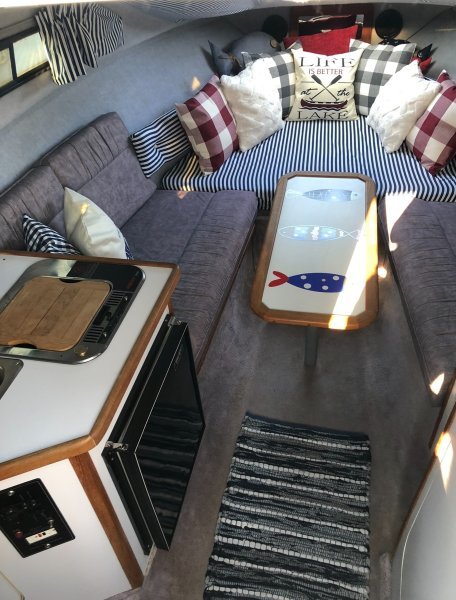 interior (2).jpg interior (2).jpg