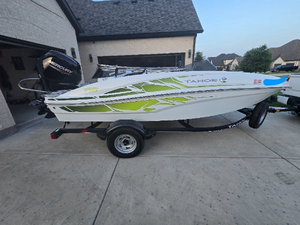 Tahoe port side fullview.jpg